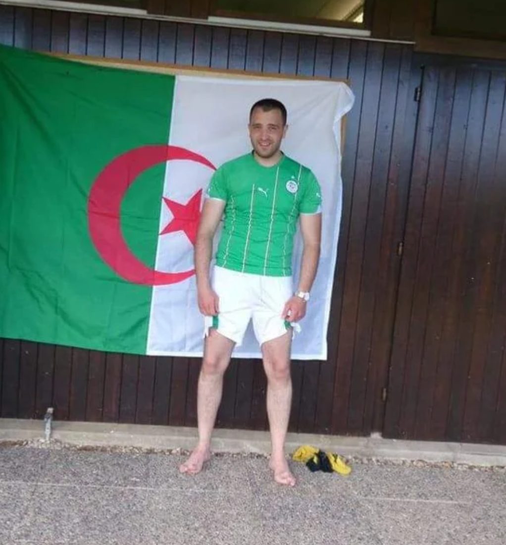 Le soldat, drapeau algérien